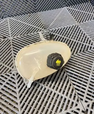 Smart ForTwo III C453 Fuel expansion tank A4535000149
