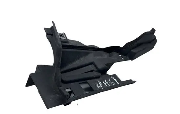 Ford Focus Fender mounting bracket BM51A02477AE D2L4A