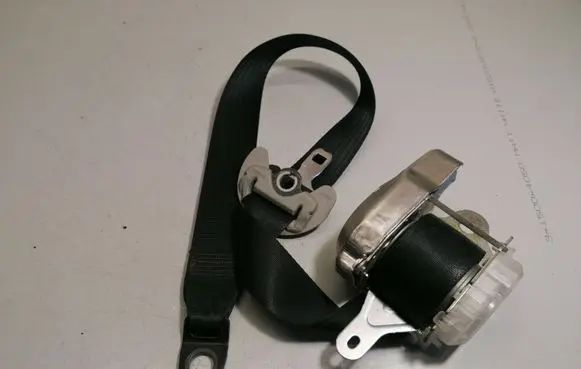 Toyota Corolla Verso AR10 Front seatbelt 7P2150P