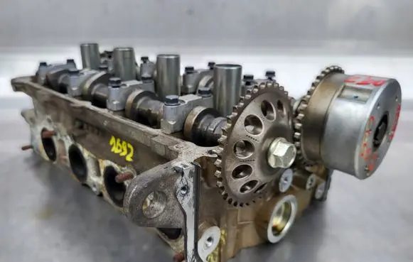 Mitsubishi Colt Engine head MN155155H