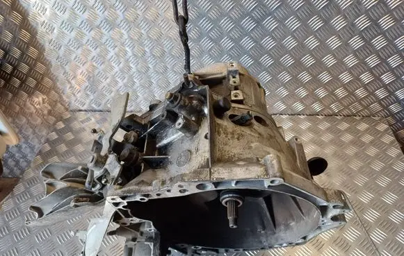 Peugeot 508 Manual 5 speed gearbox 20DM65