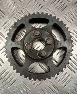 Volvo V70 Camshaft pulley/ VANOS 8631554
