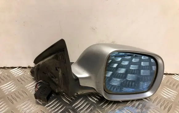 Audi A6 S6 C5 4B Front door electric wing mirror E6022319 E6012319 E012319