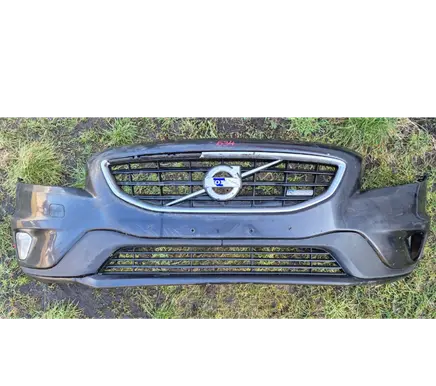 Volvo V40 Front bumper