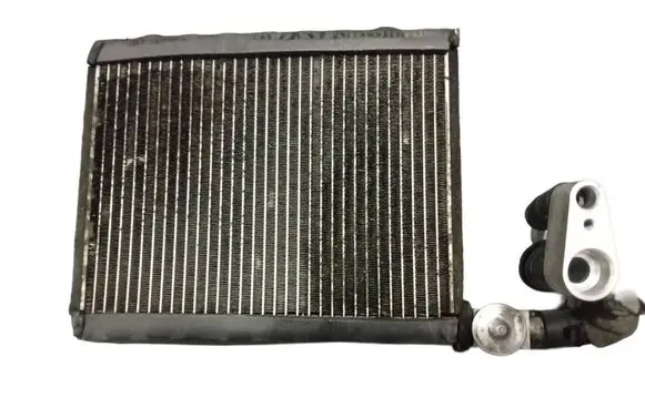 Mitsubishi L200 Air conditioning (A/C) radiator (interior) 