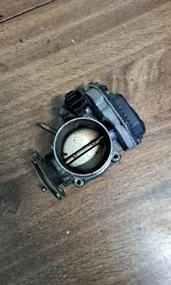 Audi A4 S4 B5 8D Throttle valve