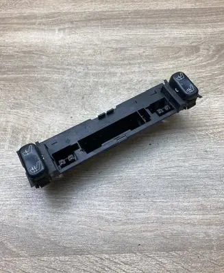Mercedes-Benz E W210 Seat heating switch 2108200151