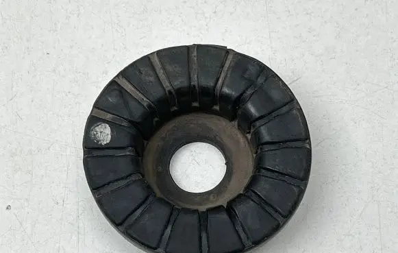 KIA Optima Rear coil spring rubber mount 55370C1100