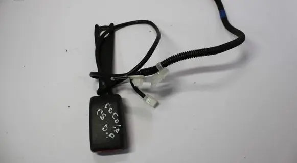 Toyota Corolla E140 E150 Front seatbelt buckle