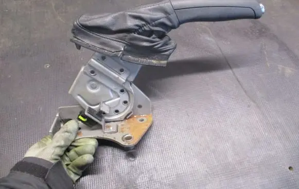 Peugeot 607 Handbrake/parking brake lever assembly 