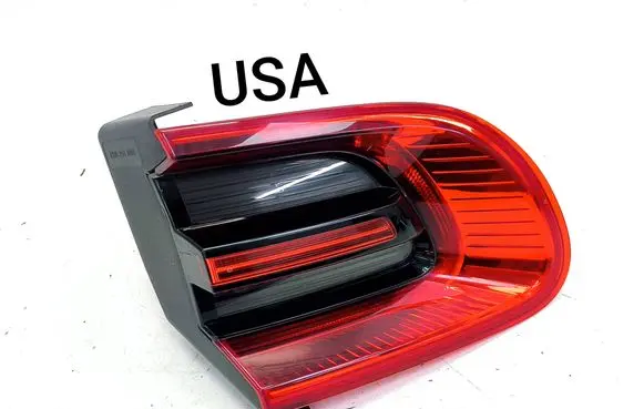 Porsche Macan (95B) Tailgate rear/tail lights 95B945093G
