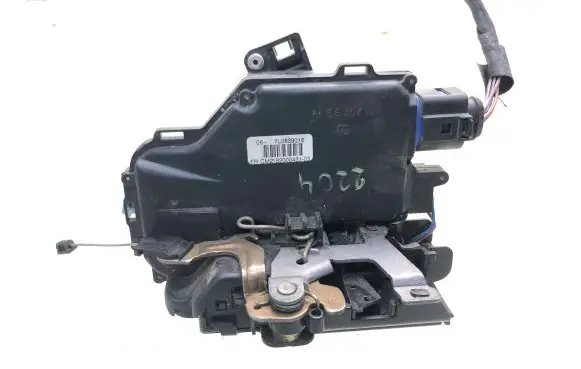 Seat Altea Rear door lock 7L0839016