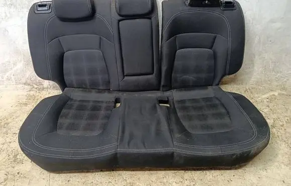 KIA Sportage Second row seats 