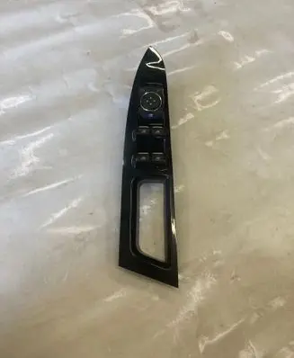 Ford Fusion II Electric window control switch DG9T14540ABW