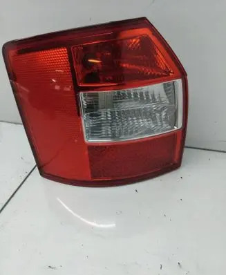 Audi A4 S4 B6 8E 8H Rear/tail lights 8E9945095