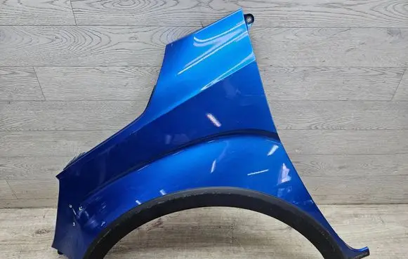 Suzuki Ignis Fender SUZUKIIGNISIII