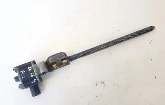 Nissan X-Trail T30 Seat adjustment motor 