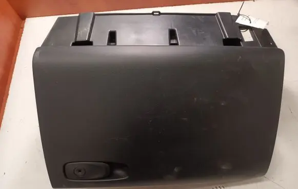 Volvo V40 Glove box set 1284504 39815937