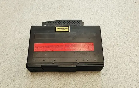 BMW 3 E92 E93 CD/DVD changer 9133083 2007AP0CT0BE AL901371040987