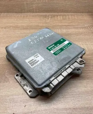 Audi A4 S4 B5 8D Engine control unit/module ECU 8A0907401B 0281001185