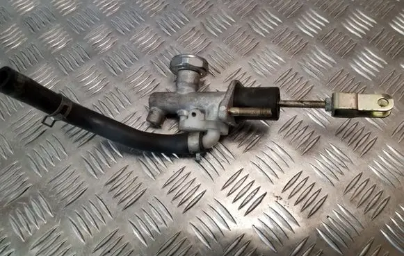 Nissan Primera Clutch master cylinder
