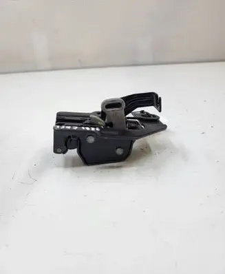 Opel Vivaro Loading door lock loop/hook striker