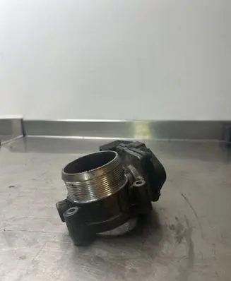 Audi A4 S4 B7 8E 8H Throttle valve A2C53249829