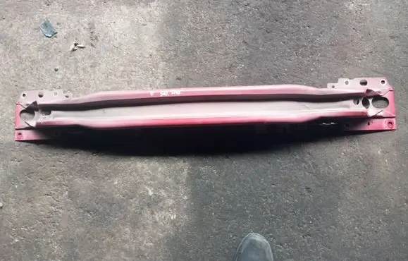 Volvo S60 Front bumper cross member 31349057