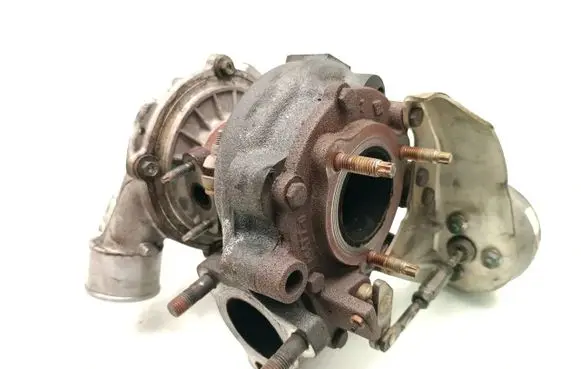 Toyota Avensis T250 Turbo 17201-0R010