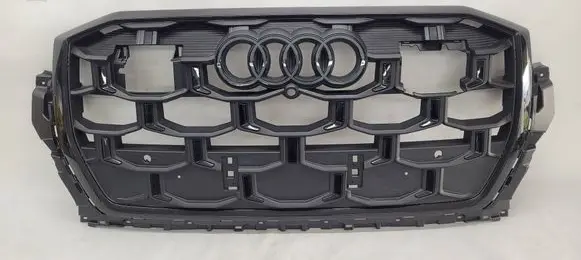 Audi Q7 4M Front bumper upper radiator grill 4M0853651BD