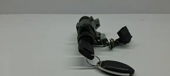 Audi A4 S4 B5 8D Ignition lock 4D0905851E