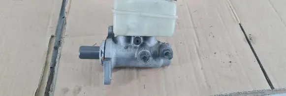 Mercedes-Benz A W168 Master brake cylinder A1684300302 320668682
