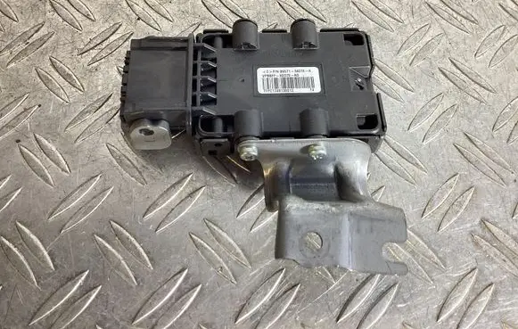 Lexus GS 250 350 300H 450H Fuel injection pump control unit/module 8957134070A