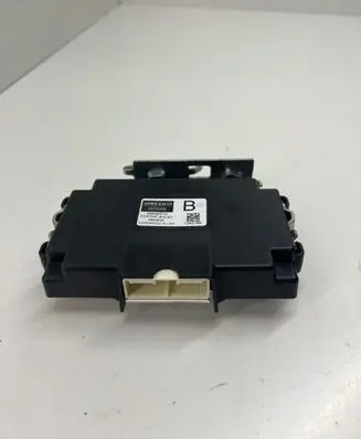 Nissan Navara D23 Gearbox control unit/module 330844JA1B