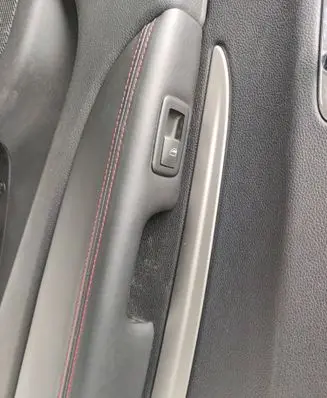 Dodge Durango III Front door card panel trim 62662E 6CV893X9AC 91900F