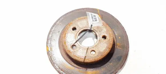 Volvo V50 Rear brake disc neventiliuojamas