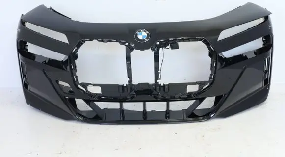 BMW 7 G70 Front bumper 98755421