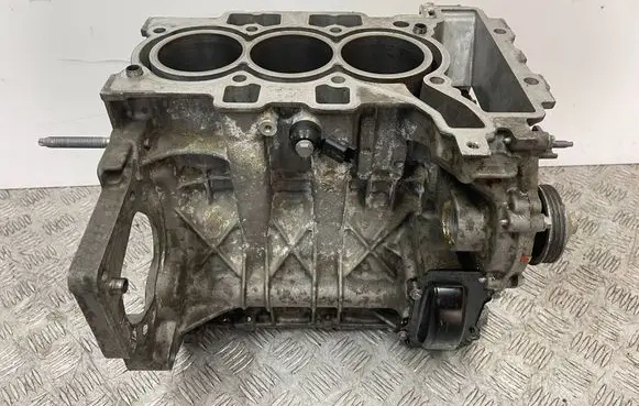 Citroen C4 Cactus Engine block 