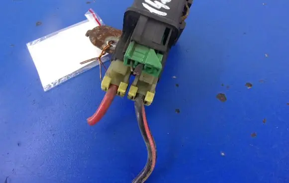 Nissan Almera Tino Other relay