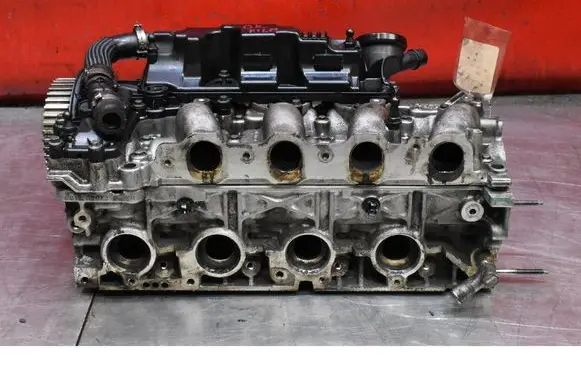 Peugeot 407 Engine head 9651569780