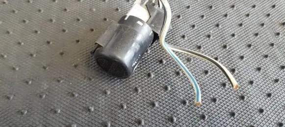 Nissan Navara D22 Other relay 24330C9960