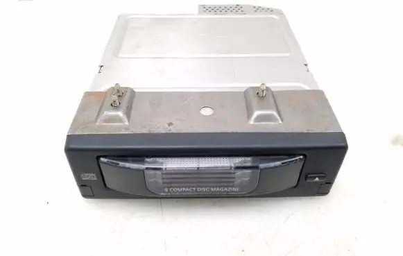 BMW 5 E60 E61 CD/DVD changer 6986081