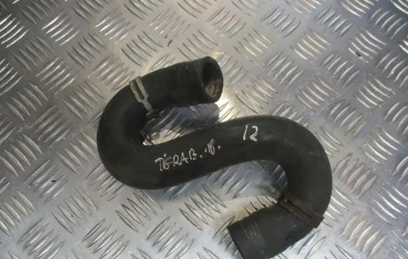 Opel Tigra B Engine coolant pipe/hose