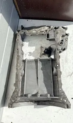 Mercedes-Benz E W211 Oil sump R6420140202