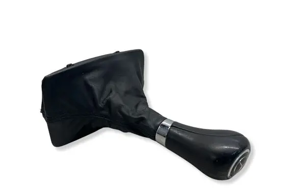 Mercedes-Benz C W204 Gear lever shifter trim leather/knob A2042671510