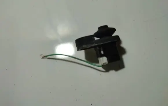Nissan Note (E11) Front door sensor coupe 