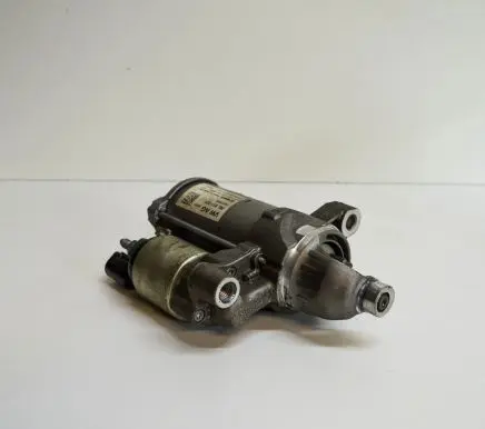 Audi A5 Starter motor 06L911021