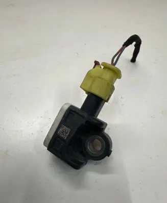 Porsche Cayenne (9Y0 9Y3) Airbag deployment crash/impact sensor 971907651 4D18 E387
