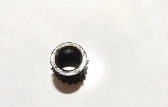 Mercedes-Benz E W211 Crankshaft pulley