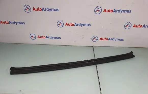 Engine compartment rubber